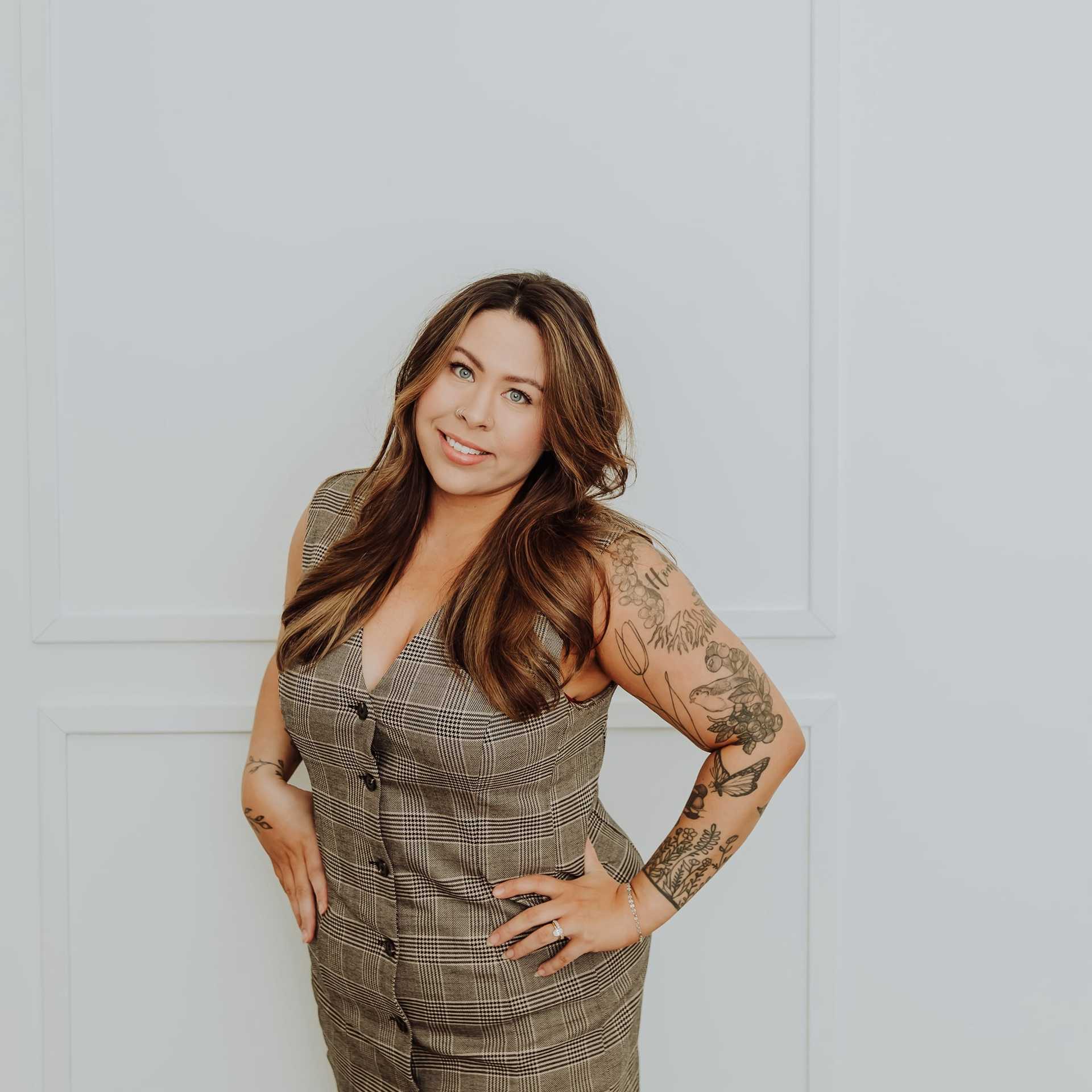 Portrait of Lexi L., a professional stylist at Bombshell Salon & Spa, showcasing their expertise and style.